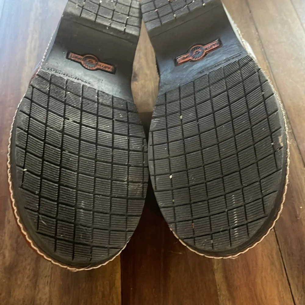 Earth Brigitte brown leather clogs - Picture 7 of 9